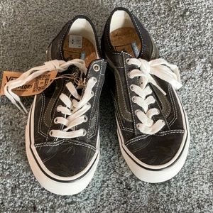 NWT Vans Eco Theory shoes size 5 mens